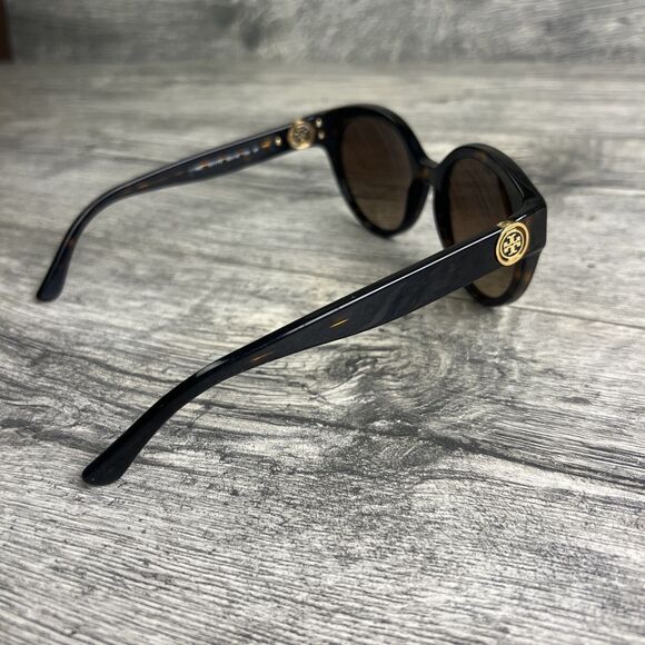 Tory Burch TY7087 1377T5 52mm DARK TORTOISE Polarized Sunglasses - Picture 5 of 10